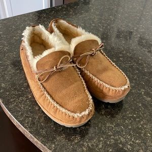 Men’s L.L. Bean slippers. Size 13.